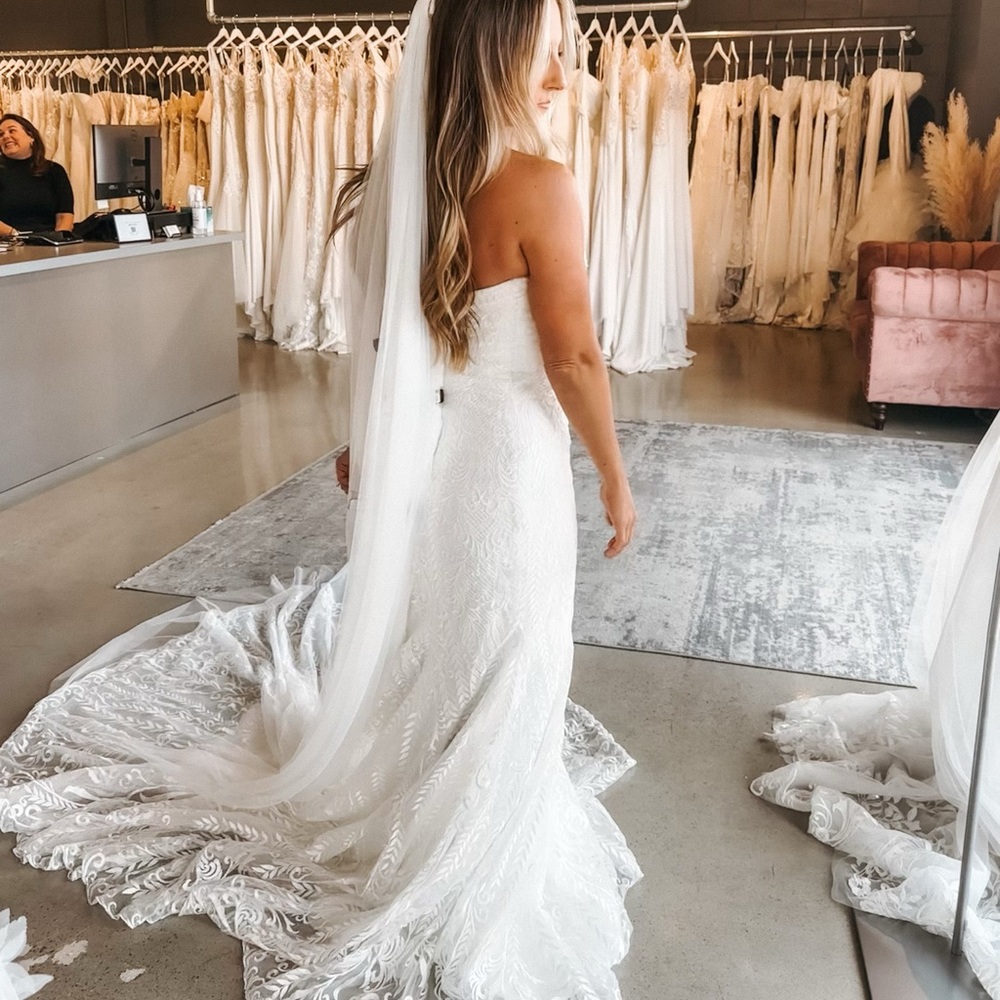 Mia Solano 'Tempest' (Ivory) - wore 11.13.23 💍